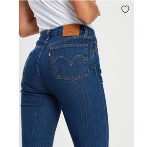 Levi’s 501 high rise original crop jeans